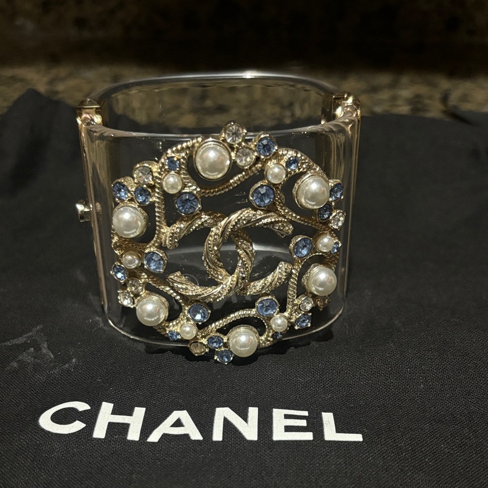 CHANEL Pearl and Crystal Embellished cuff Bracelet